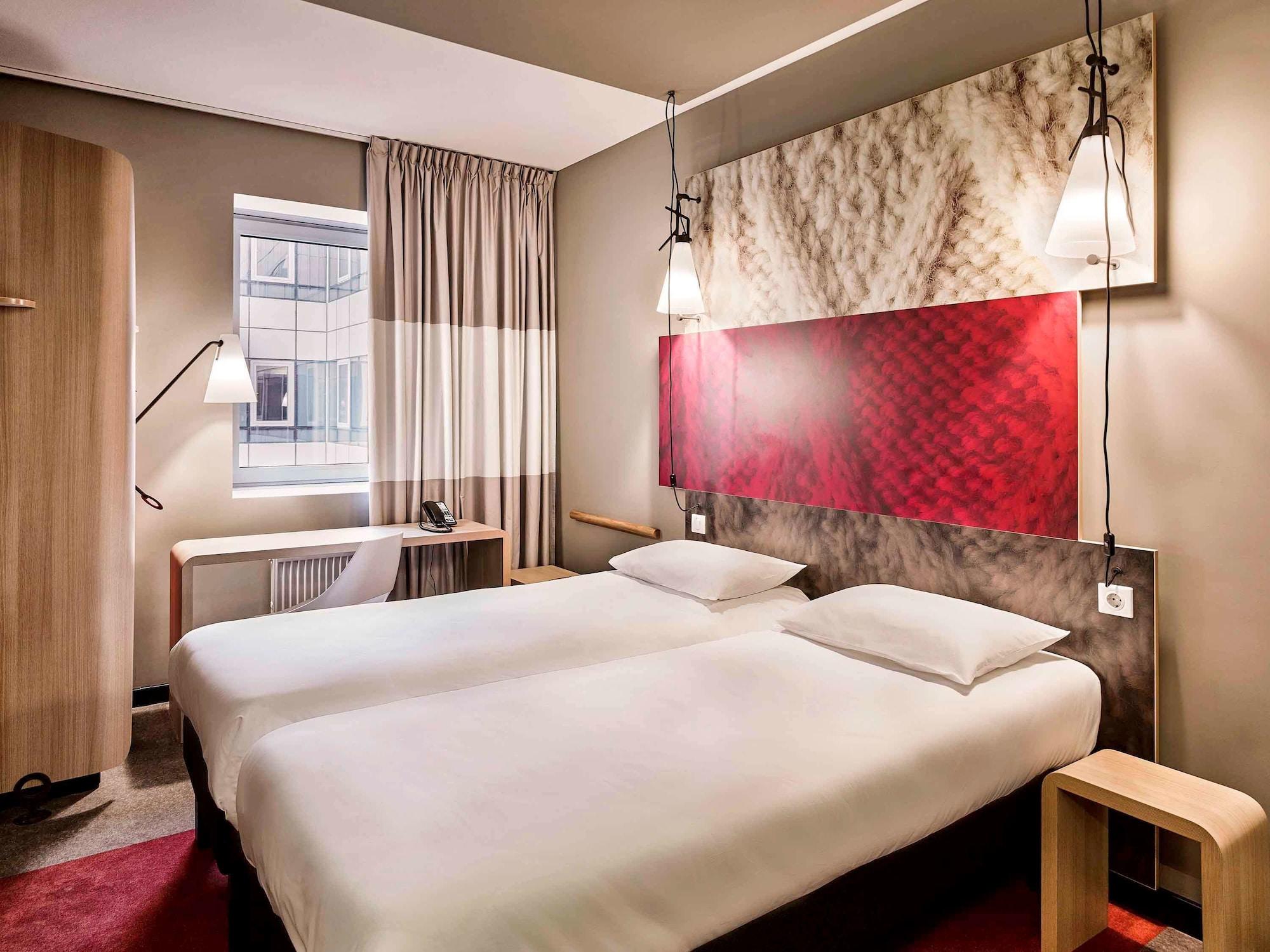 Ibis Centre Clemenceau Hotel 3*