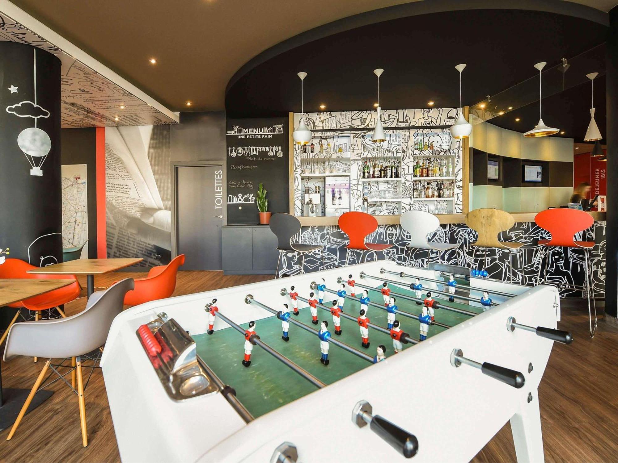 Ibis Centre Clemenceau Hotel 3*